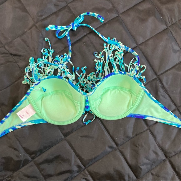 Xhilaration underwire bathing suit top - Picture 9 of 12